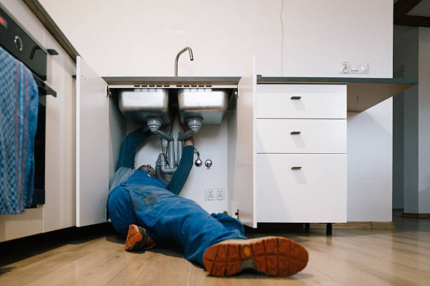 Professional Plumbing technician working in Hooper, WA
